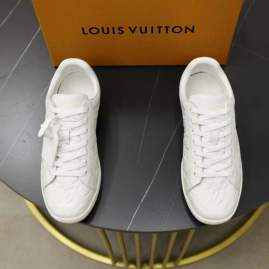 Picture of Louis Vuitton Shoes _SKULVsz38-45hnh082315691